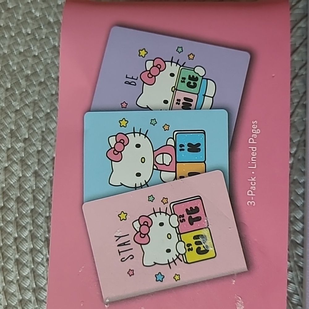 Hello Kitty Notebook Trio - Picture 3 of 7